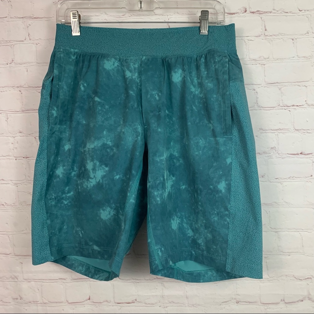 Lululemon men’s lined T.H.E Short 9*H2O swim active drawstring zip pocket Medium